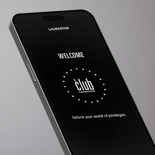 Smartphone screen displaying Laurastar Club welcome message